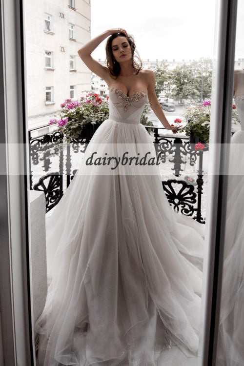 Charming Sweet Heart Wedding Dress, Beaded Backless Wedding Dress with Detachable Trailing, D315