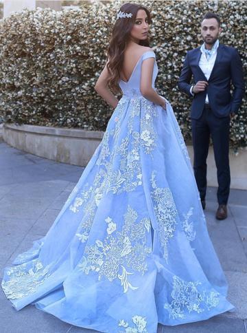 Long Prom Dresses, Tulle Prom Dresses, Beautiful Party Prom Dresses, Applique Evening Dresses, Off-Shoulder Prom Dresses , V-Neck Floor-Length Prom Dresses, LB0445